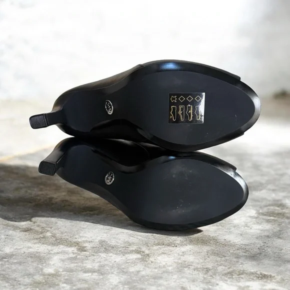 NWOT Michael Kors Black Lawson Open Toe Stiletto Heel Ankle Boots! Size 6! - Picture 7 of 12